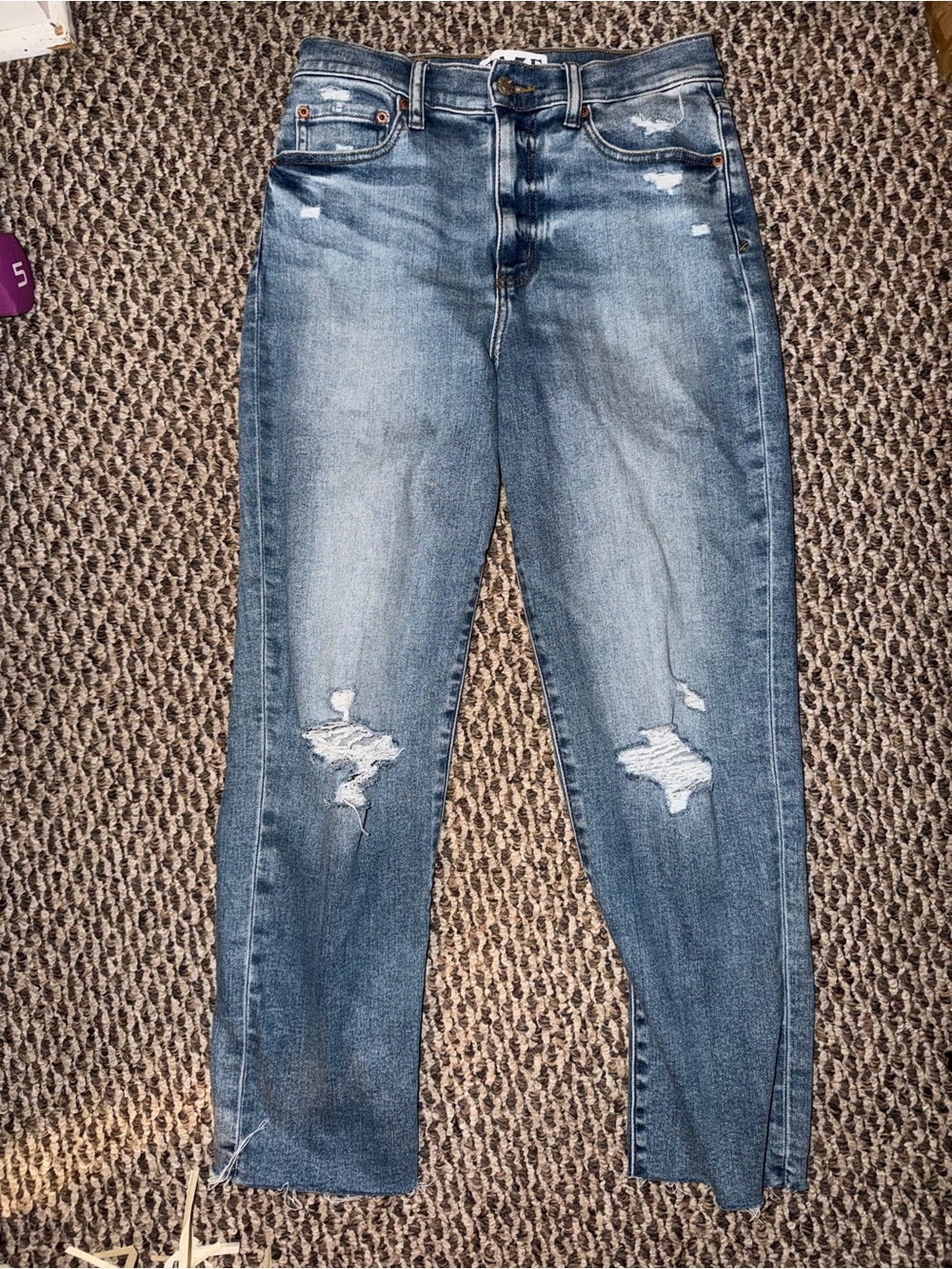 Daze Distressed Women's Blue Jeans Size 28